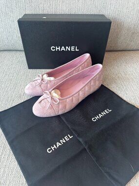 Authentic Chanel Pink Suede Ballet Flats